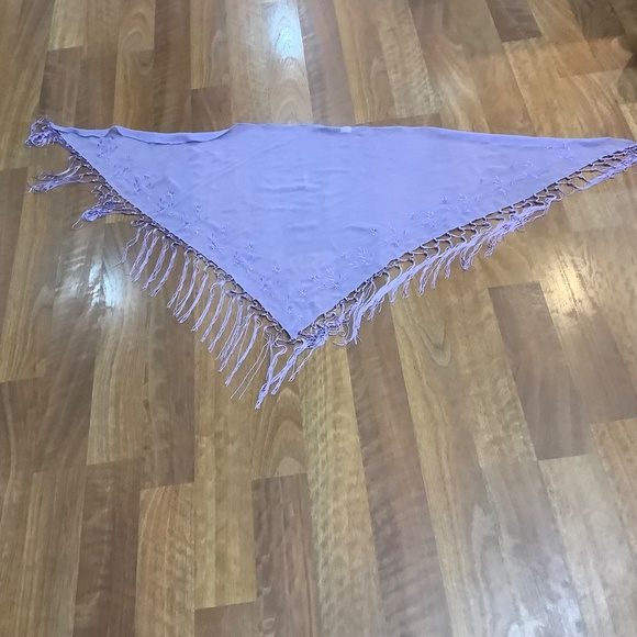 Pretty Mauve Embroidered Semi-sheer Shawl One Size - Picture 2 of 13